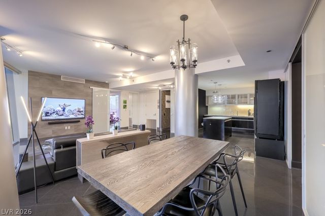 3722 Las Vegas Boulevard 907, Las Vegas, NV 89158