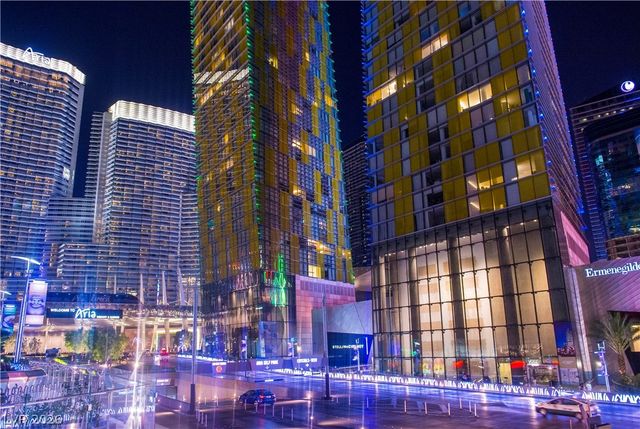 3722 Las Vegas Boulevard 907, Las Vegas, NV 89158