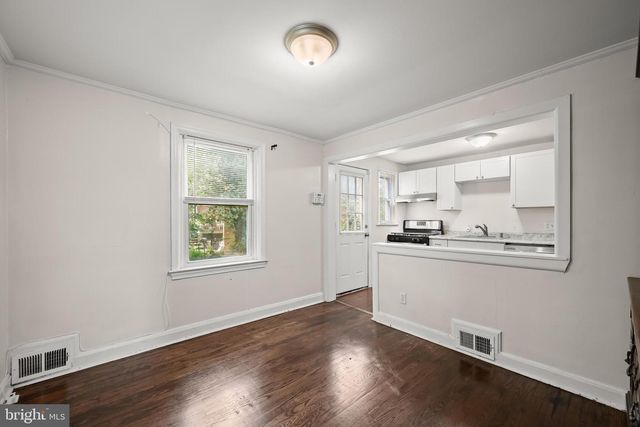 5104 SUNSET RD, Baltimore, MD 21215
