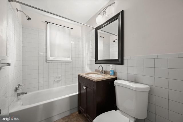 5104 SUNSET RD, Baltimore, MD 21215