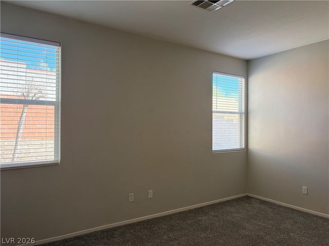 10660 Windrose Point Avenue, Las Vegas, NV 89144
