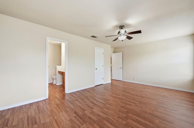 195 Musgrav, Kyle, TX 78640