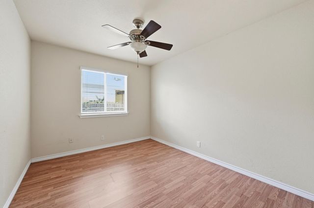 195 Musgrav, Kyle, TX 78640