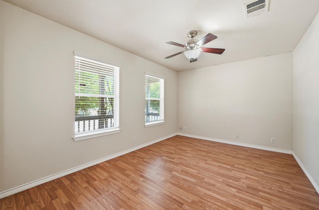 195 Musgrav, Kyle, TX 78640