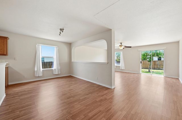195 Musgrav, Kyle, TX 78640