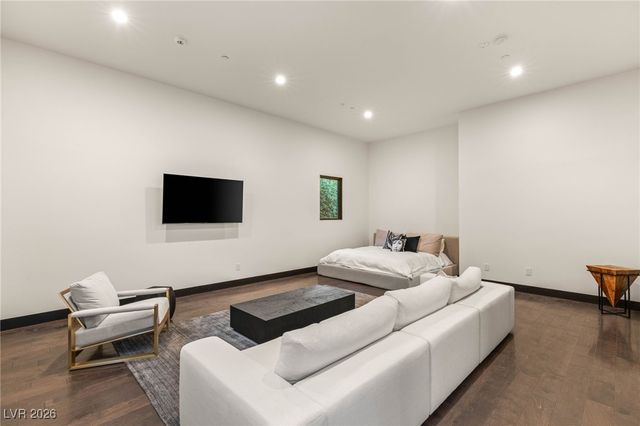 584 Saint Croix Street, Henderson, NV 89012