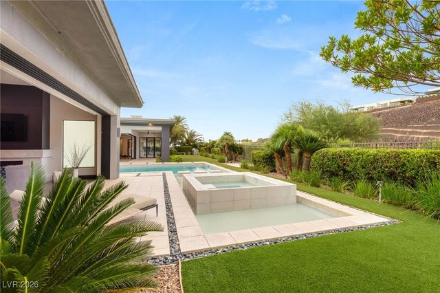 584 Saint Croix Street, Henderson, NV 89012