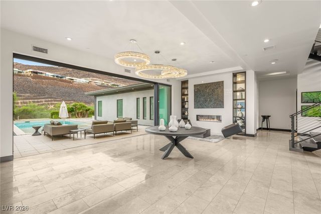 584 Saint Croix Street, Henderson, NV 89012