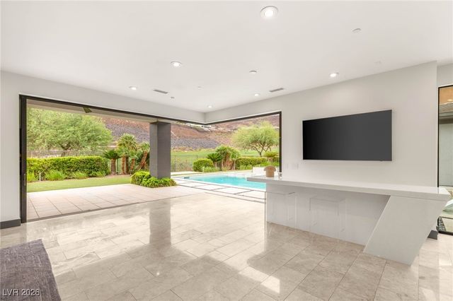 584 Saint Croix Street, Henderson, NV 89012