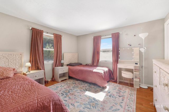 1059 Pinewood Cir, Twin Falls, ID 83301