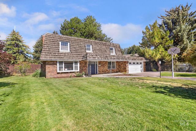 1059 Pinewood Cir, Twin Falls, ID 83301