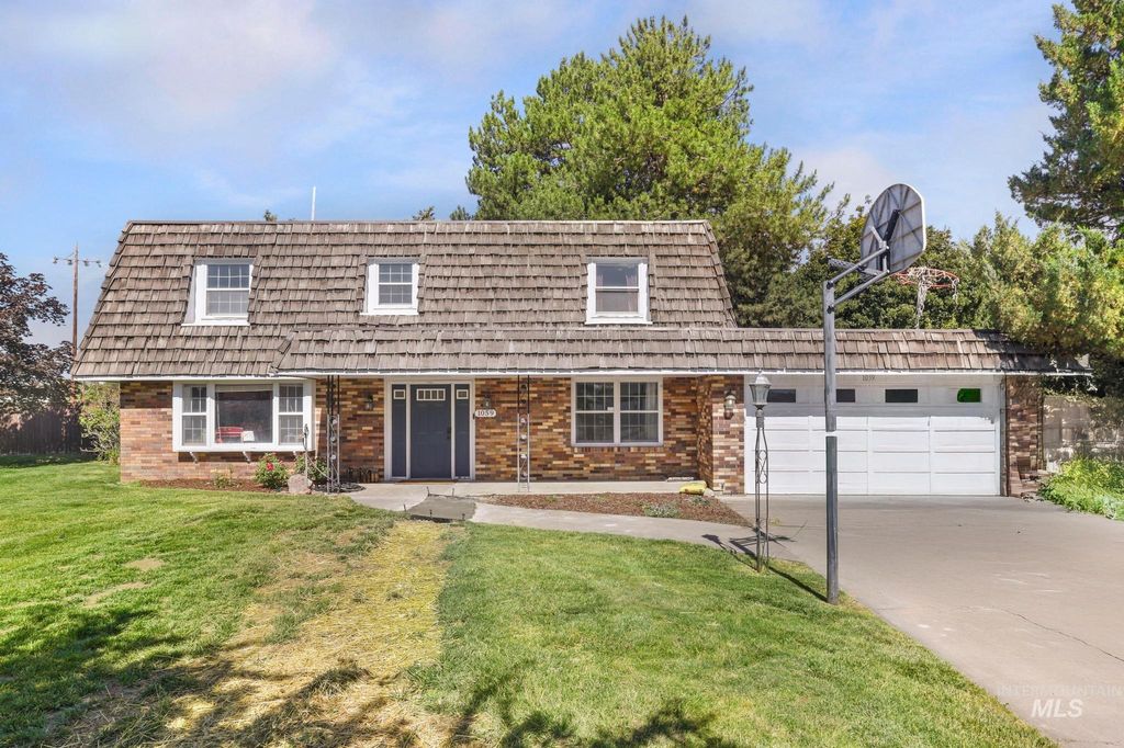 1059 Pinewood Cir, Twin Falls, ID 83301