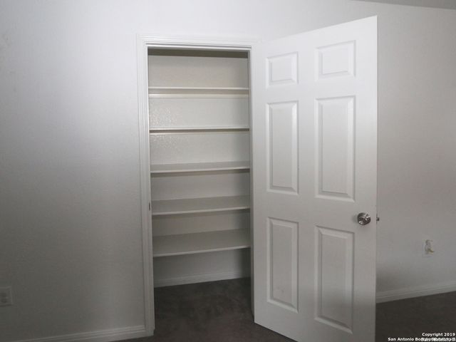 5810 Wildcat Canyon, San Antonio, TX 78252