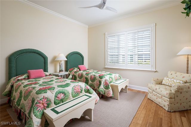 6975 Greentree DR, Naples, FL 34108