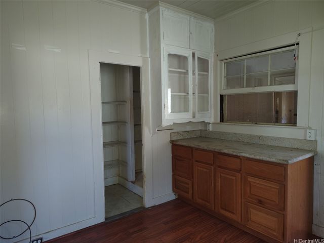 2627 Namauu Drive, Honolulu, HI 96817