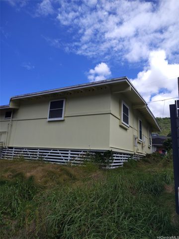 2627 Namauu Drive, Honolulu, HI 96817