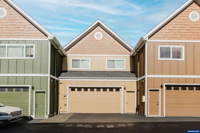 384 Market St NE, Salem, OR 97301