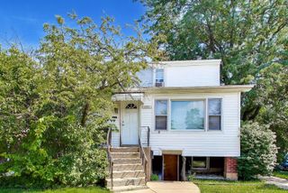 5357 W Waveland Avenue, Chicago, IL 60641