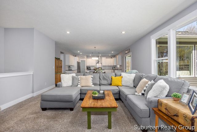 2937 Baywood Drive, Jenison, MI 49428