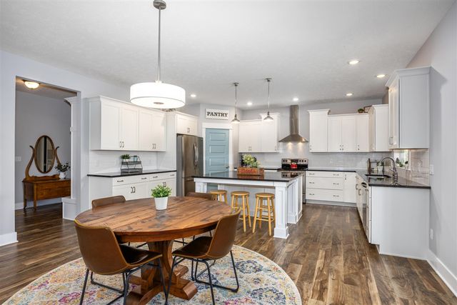 2937 Baywood Drive, Jenison, MI 49428