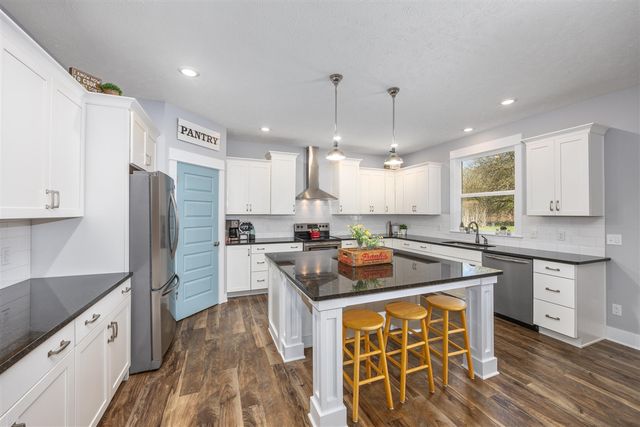 2937 Baywood Drive, Jenison, MI 49428