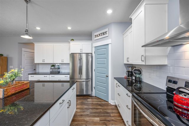 2937 Baywood Drive, Jenison, MI 49428