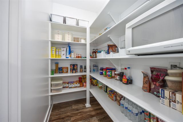 2937 Baywood Drive, Jenison, MI 49428