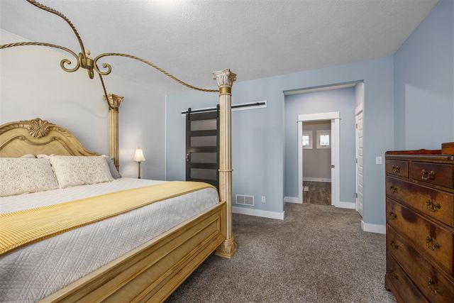 2937 Baywood Drive, Jenison, MI 49428