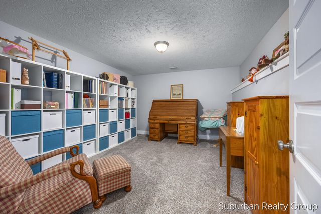 2937 Baywood Drive, Jenison, MI 49428