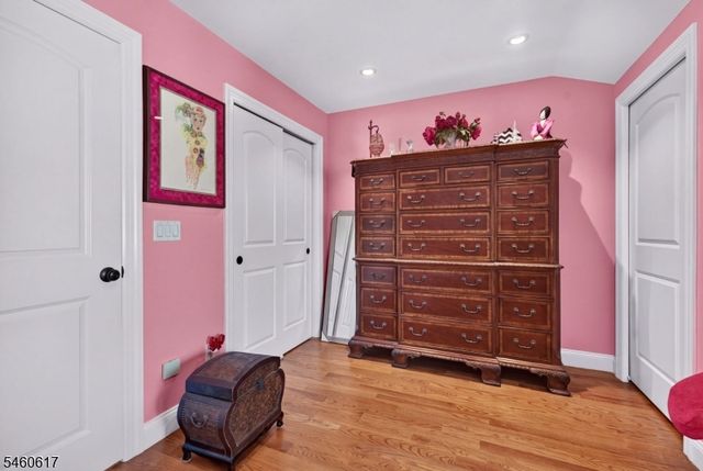 7 Christina Ct, Fairfield Twp., NJ 07004