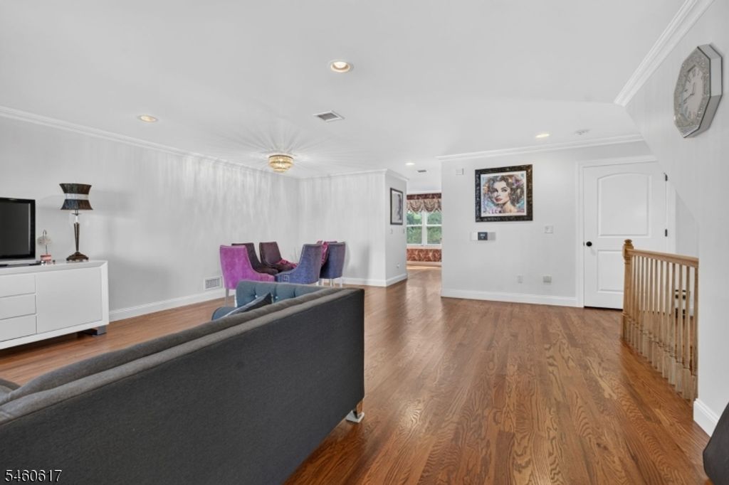 7 Christina Ct, Fairfield Twp., NJ 07004 — photo 4