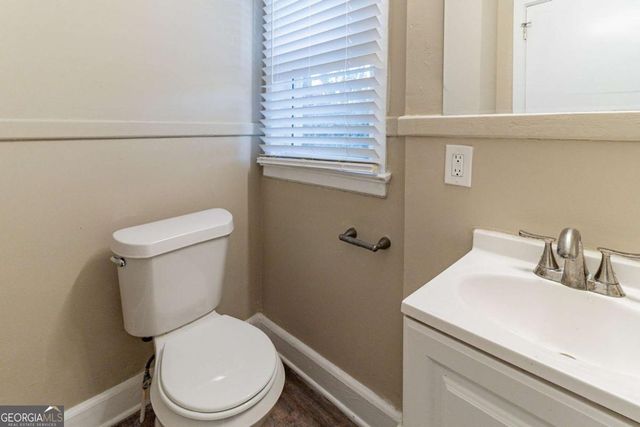 1807 Oakmont Drive NW, Atlanta, GA 30314