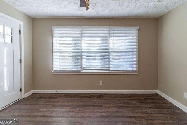 1807 Oakmont Drive NW, Atlanta, GA 30314