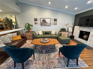 10141 Valley Circle Boulevard 4, Chatsworth, CA 91311