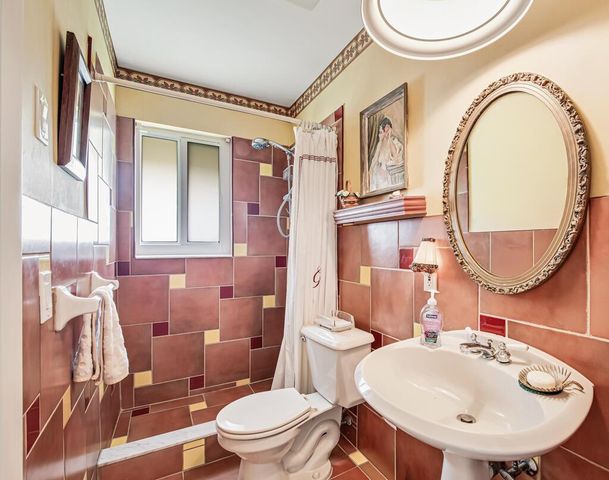491 SE 16th Avenue, Pompano Beach, FL 33060