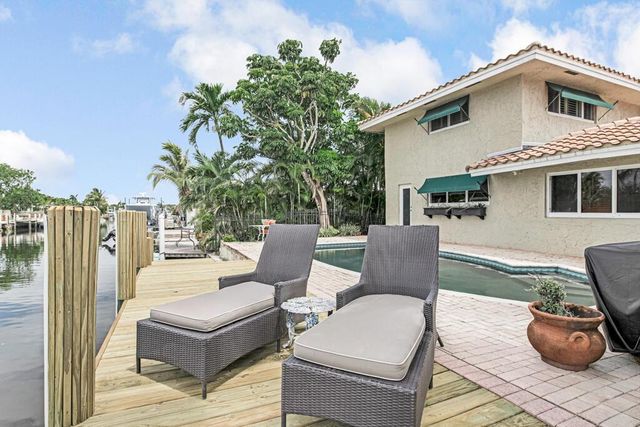 491 SE 16th Avenue, Pompano Beach, FL 33060