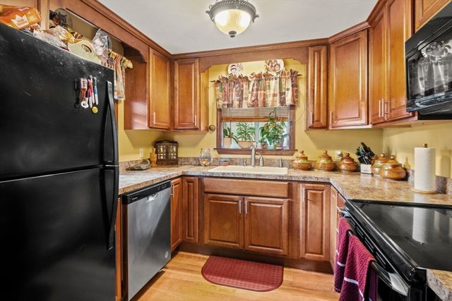 4 Wilson Way, Rutland, MA 01543