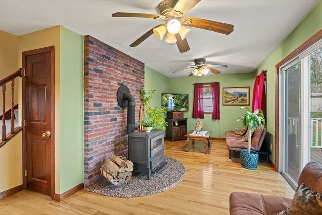 4 Wilson Way, Rutland, MA 01543