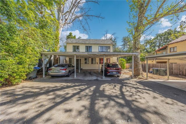 1562 N Lake Avenue, Pasadena, CA 91104