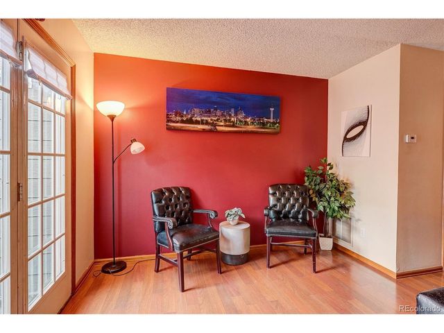 2054 S Balsam St, Lakewood, CO 80227