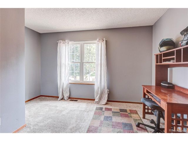 2054 S Balsam St, Lakewood, CO 80227