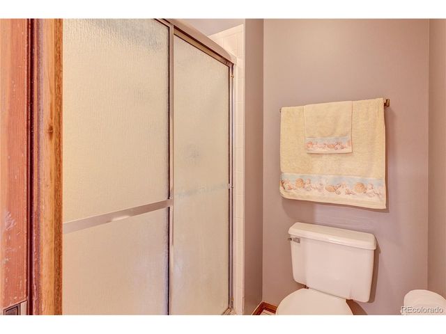 2054 S Balsam St, Lakewood, CO 80227