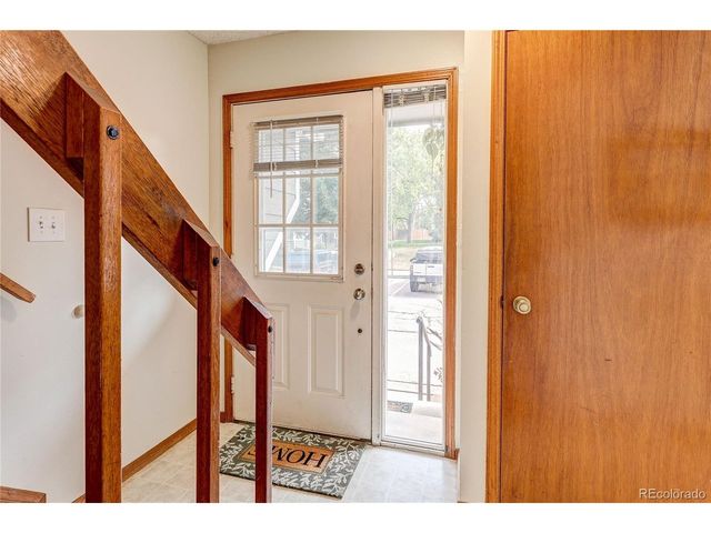 2054 S Balsam St, Lakewood, CO 80227