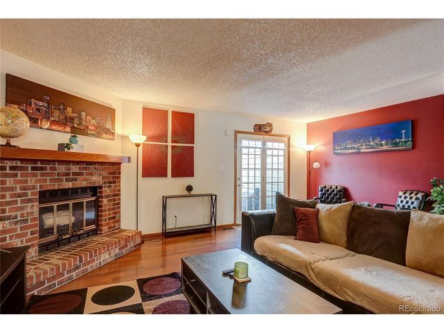 2054 S Balsam St, Lakewood, CO 80227