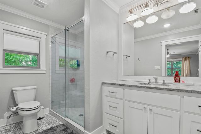 707 Tullie, Longview, TX 75601