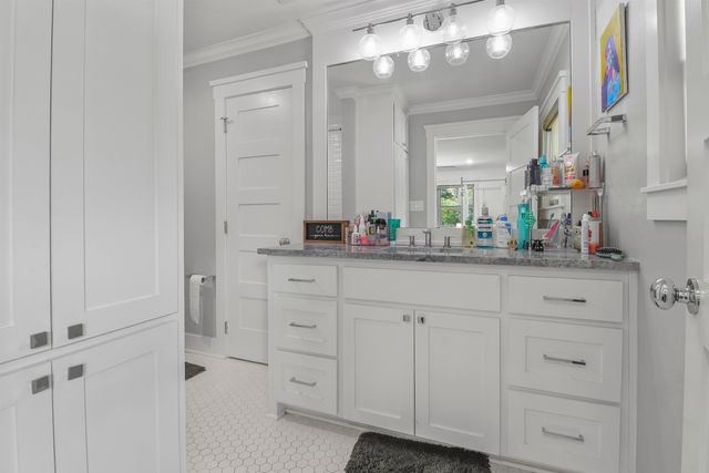 707 Tullie, Longview, TX 75601