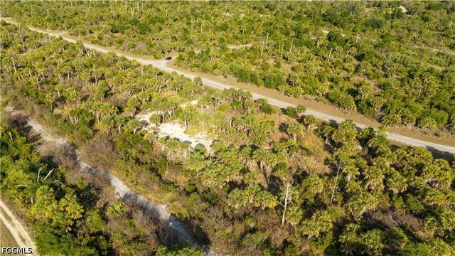 8608 Fireglow CIR, North Port, FL 34288