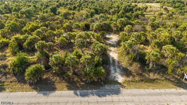 8608 Fireglow CIR, North Port, FL 34288