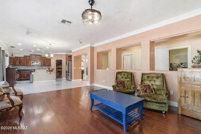 393 E Via Puente Lindo, Sahuarita, AZ 85629