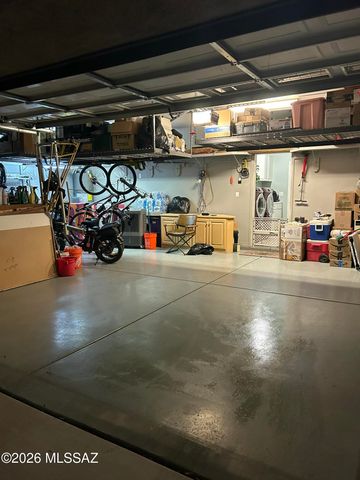 393 E Via Puente Lindo, Sahuarita, AZ 85629